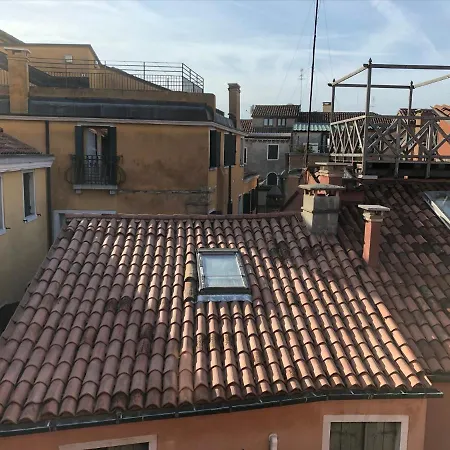 San Marco Attic - New Opening! Top Floor - 70 Mq * Velence